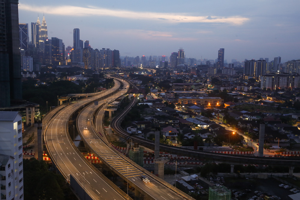 A view of the empty Akleh Highway during movement control order (MCO) April 8, 2020. u00e2u20acu201d Picture by Choo Choy May