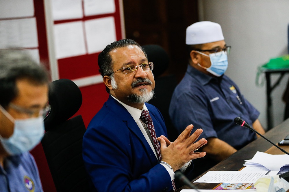 State Exco Jagdeep Singh Deo speaks during a press conference in George Town April 10, 2020. u00e2u20acu201d Picture by Sayuti Zainudin