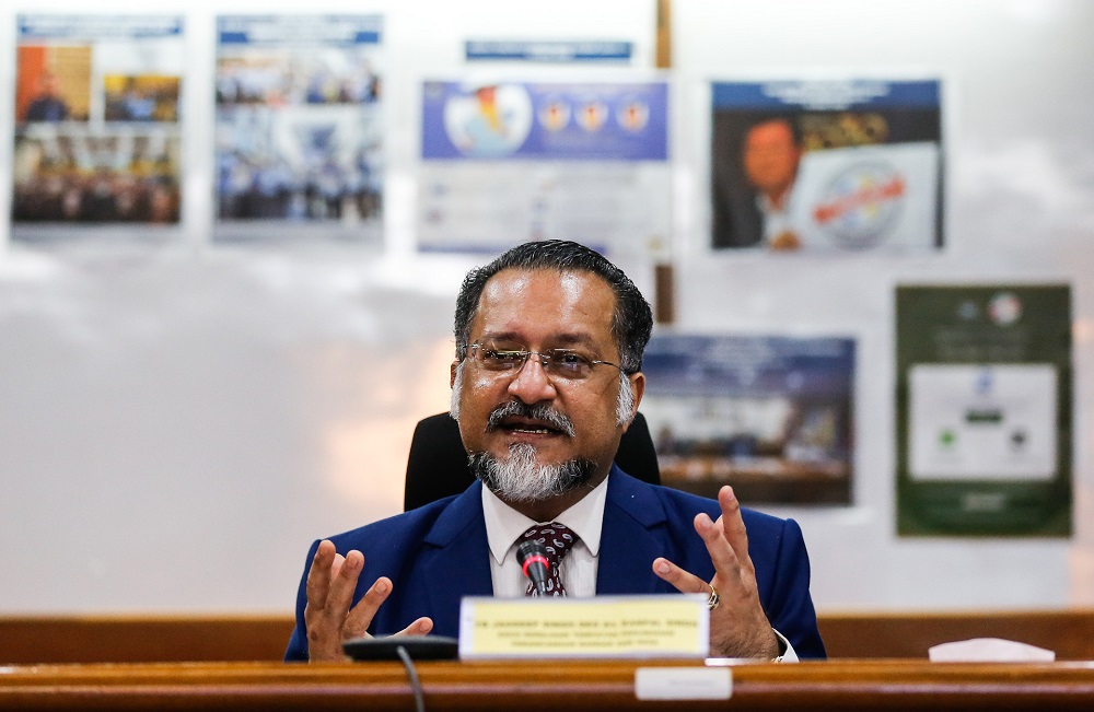 State Exco Jagdeep Singh Deo speaks during a press conference in George Town April 10, 2020. u00e2u20acu201d Picture by Sayuti Zainudin