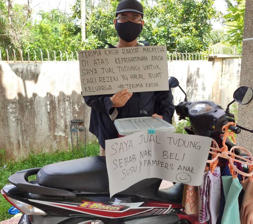 'Abang Tudung' expressed his gratitude to generous Malaysians.-- Photo courtesy of 'Abang Tudung' 