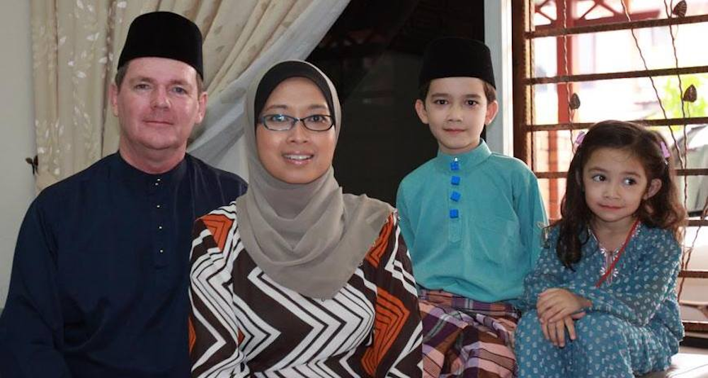 Mutiara Jusuf McAffee said she always encouraged her five children to express themselves through writing. u00e2u20acu201d Photo via Facebook/ Mutiara Jusuf McAfee