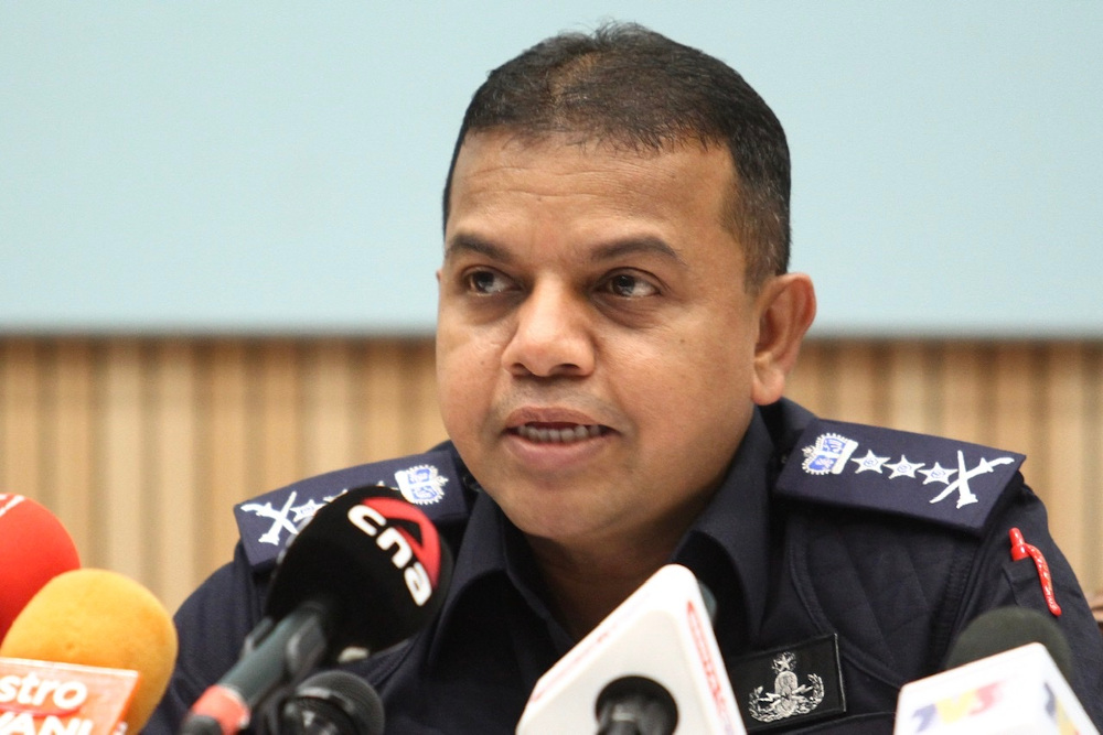 Johor police chief Datuk Ayob Khan Mydin Pitchay said police are looking for the remainder 866 tabligh participants in the state. u00e2u20acu201d Picture by Ben Tan