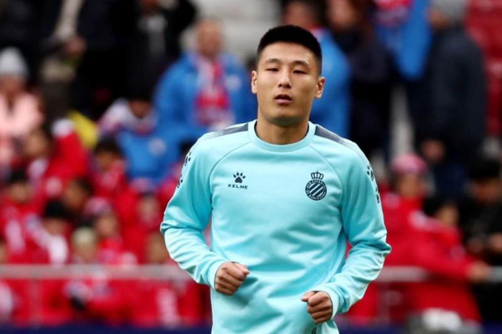 Espanyolu00e2u20acu2122s Wu Lei during the warm up before the La Liga match Atletico Madrid v Espanyol at Wanda Metropolitano, Madrid, Spain, November 10, 2019. u00e2u20acu201d Reuters pic