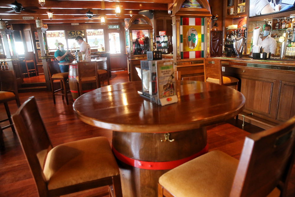 Diners dining in at Healy Mac’s on the first day of CMCO May 4, 2020. — Picture by Choo Choy May