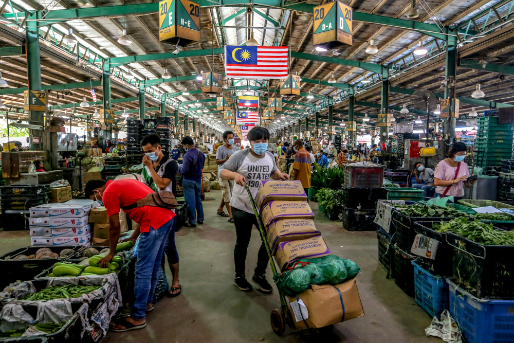 A general view of the Kuala Lumpur Wholesale Market in Selayang during the enhanced movement control order (EMCO) May 14, 2020. u00e2u20acu201d Picture by Firdaus Latif