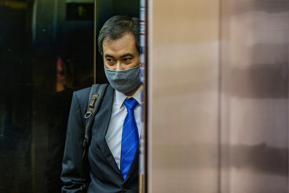 Former 1MDB chief executive officer, Datuk Shahrol Azral Ibrahim Halmi, leaves the Kuala Lumpur Court Complex May 21, 2020. u00e2u20acu201d Picture by Hari Anggara