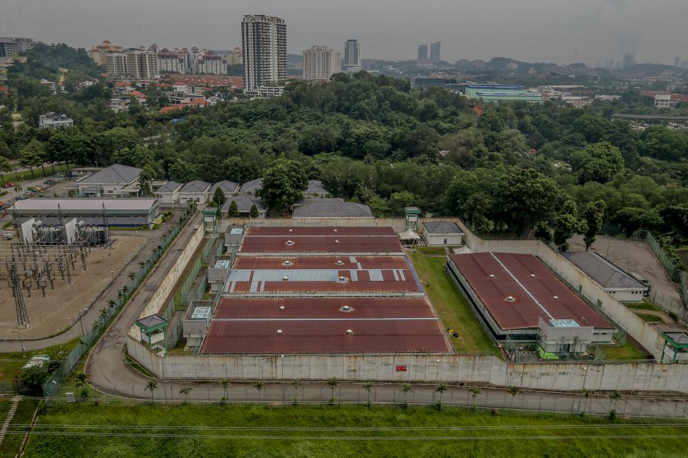 A general view of the Immigration Detention Centre at Bukit Jalil May 25, 2020. u00e2u20acu201d Picture by Firdaus Latif