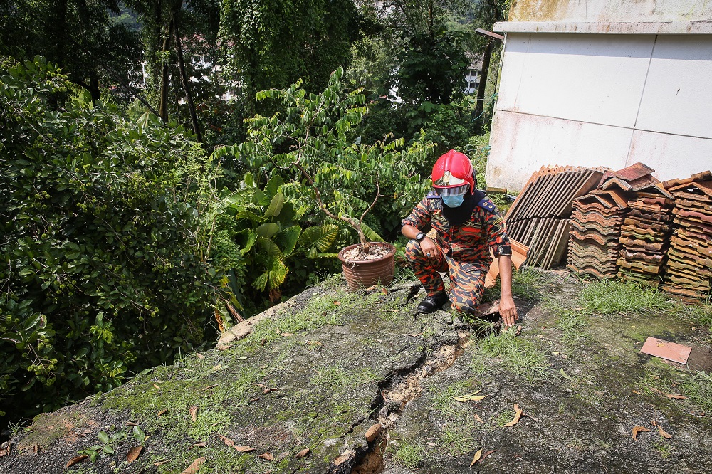 A general view of an area affected by landslide at Taman Kelab Ukay in Bukit Antarabangsa May 30, 2020. u00e2u20acu201d Picture by Yusof Mat Isa