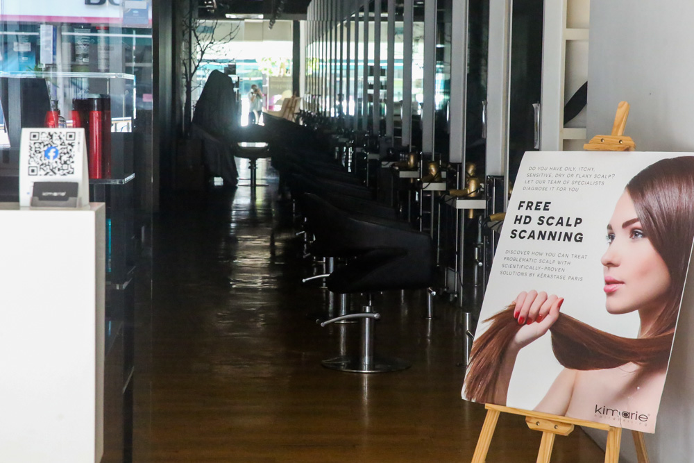 A hair salon in Puchong closed during CMCO, May 11, 2020. u00e2u20acu201d Picture by Choo Choy May