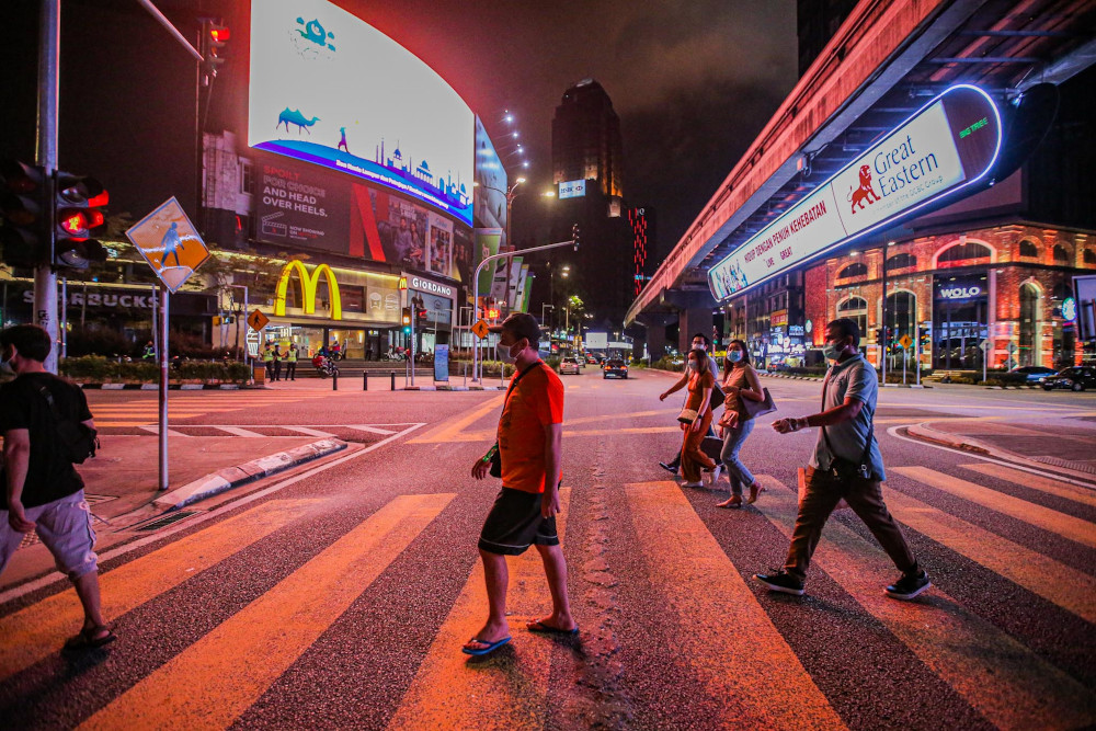 A general shot of the night at the Bukit Bintang area in Kuala Lumpur during the CMCO May 6, 2020. u00e2u20acu201d Picture by Hari Anggara