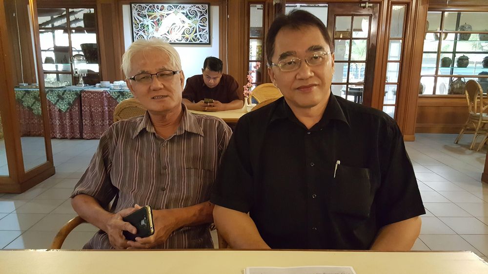 Dominique Ng Kim Ho (right) says he was requested to rejoin the Sarawak chapter of PKR, May 11, 2020. u00e2u20acu201d Picture by Sulok Tawie