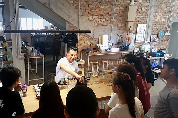 Ghostbird wholesale director Michael Tan conducting a basic hand brewing class in January before the Movement Control Order (MCO) was in place