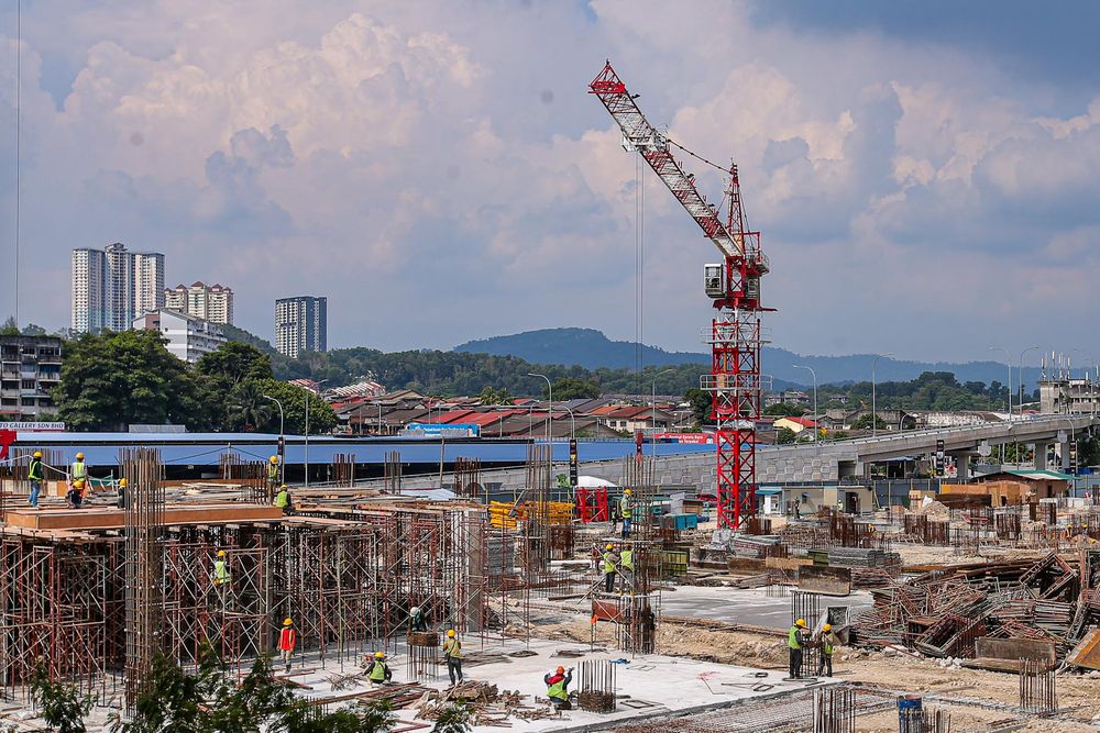 A general view of the construction site in Cheras on May 28,2020. u00e2u20acu201d Picture by Hari Anggara