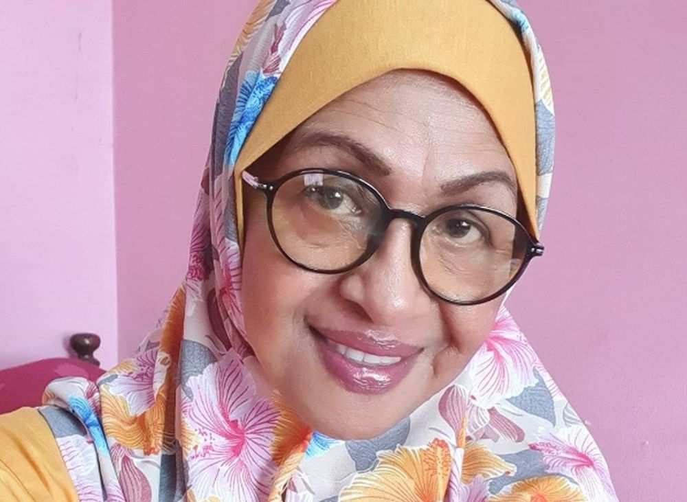 Veteran actress Fauziah Nawi took to Instagram urging Malaysians not to go back to their hometown this Aidilfitri due to the pandemic. u00e2u20acu201d Photo courtesy of Instagram/ Fauziah Nawi