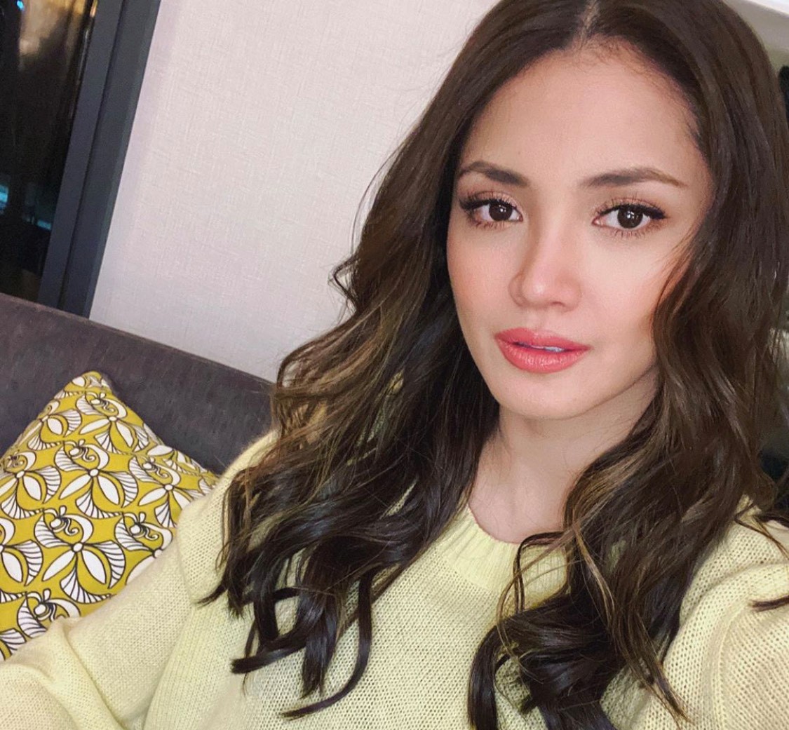 Pelakon dan penyanyi Nur Fazura Shariffudin atau Fazura berdepan dakwaan melanggar kontrak berhubung perjanjian melibatkan sebuah produk kesihatan. u00e2u20acu2022 Foto ihsan Instagram/Nur Fazura