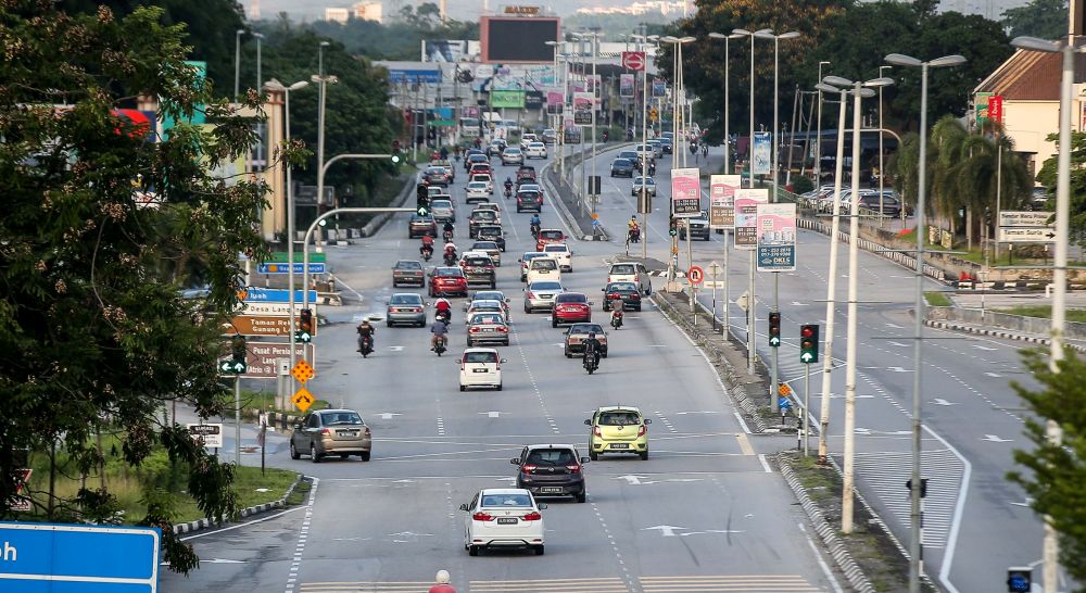 A general view of traffic in Ipoh on the first day of the conditional movement control order May 4, 2020. u00e2u20acu201d Picture by Farhan Najib