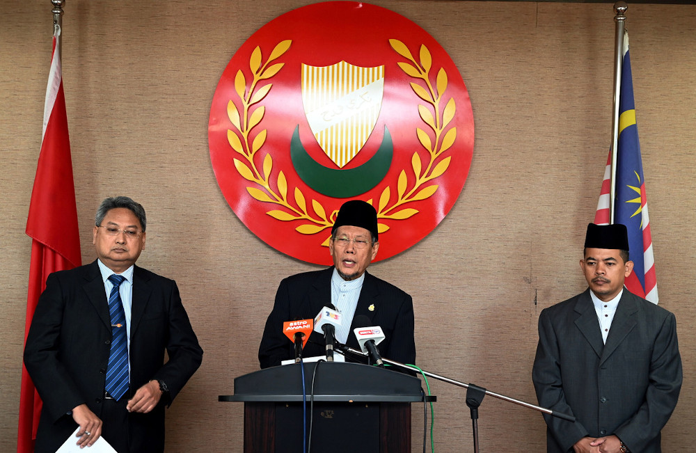 Kedah Mufti Datuk Sheikh Fadzil Awang speaks at a press conference at Wisma Darul Aman in Alor Setar May 18, 2020. u00e2u20acu201d Bernama pic 