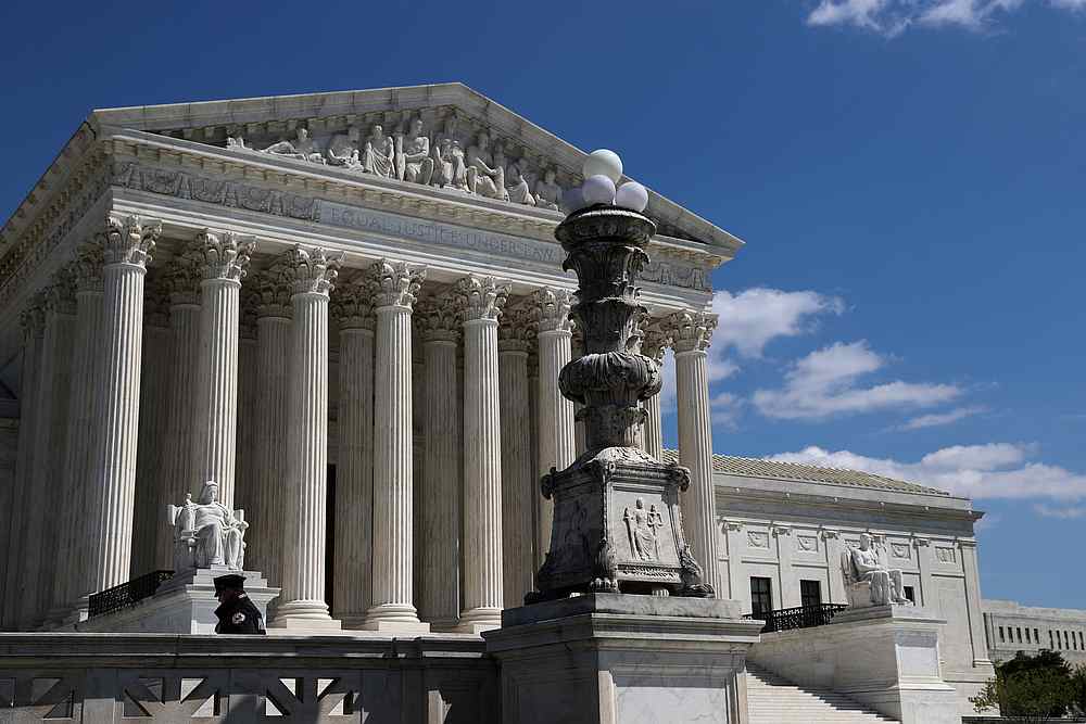 A police officer on the plaza in front of the US Supreme Court building during the Covid-19 outbreak in Washington April 15, 2020. u00e2u20acu201d Reuters pic