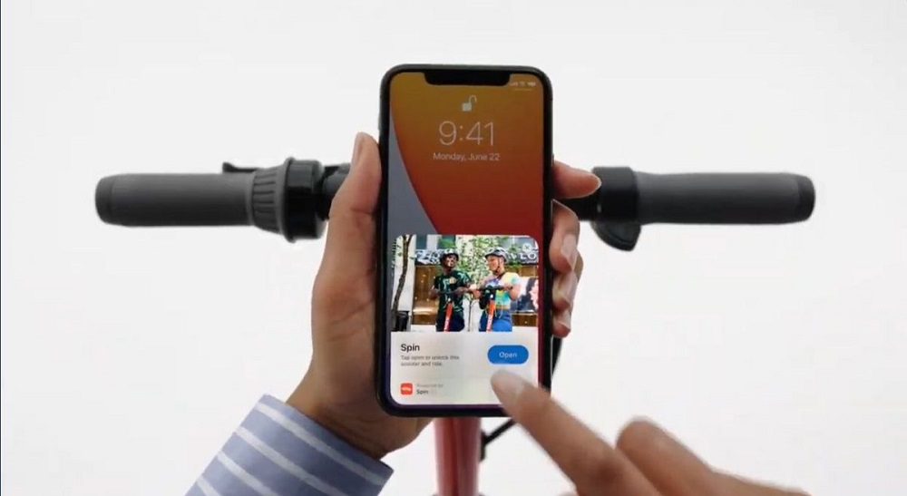 You can open App Clips without actually downloading the full app, and launching can be done from Messages, Maps, or even NFC tags and QR codes. — SoyaCincau pic