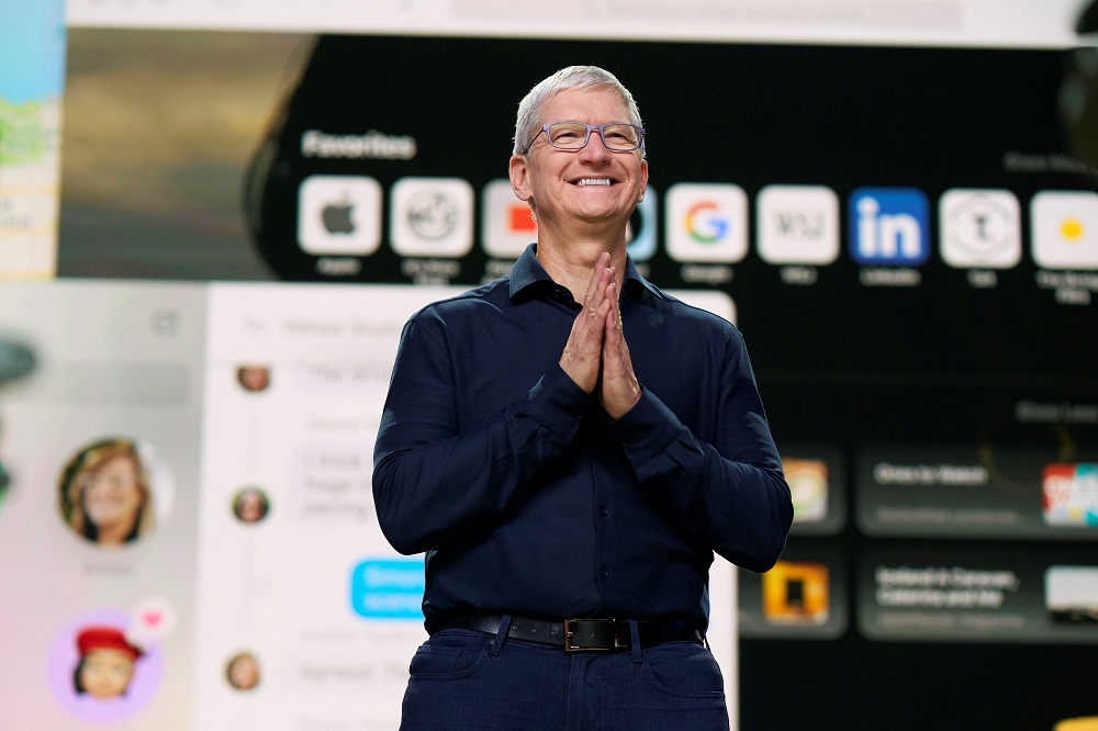 Apple CEO Tim Cook delivers the keynote address during the 2020 Apple Worldwide Developers Conference at Steve Jobs Theatre in Cupertino, California June 22, 2020. u00e2u20acu201d Picture by Brooks Kraft/Apple Inc/Handout via Reuters