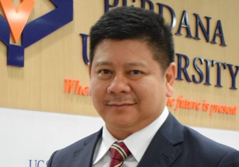 Dr Fadhlullah is the Vice-Chancellor and CEO at Perdana University. u00e2u20acu201d Picture from Perdana University website via SoyaCincau