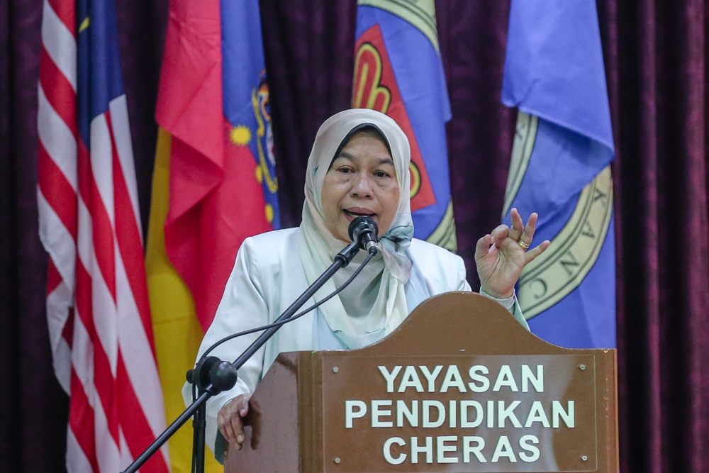 Housing and Local Government Minister Zuraida Kamaruddin speaks at the 2019 Asia Pacific Conference of Young Scientists awards presentation ceremony in Kuala Lumpur June 30, 2020. u00e2u20acu201d Picture by Firdaus Latif 