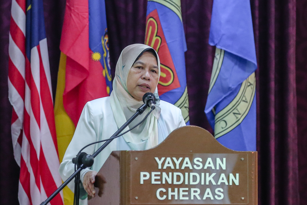 Housing and Local Government Minister Zuraida Kamaruddin speaks at the 2019 Asia Pacific Conference of Young Scientists awards presentation ceremony in Kuala Lumpur June 30, 2020. u00e2u20acu201d Picture by Firdaus Latif 