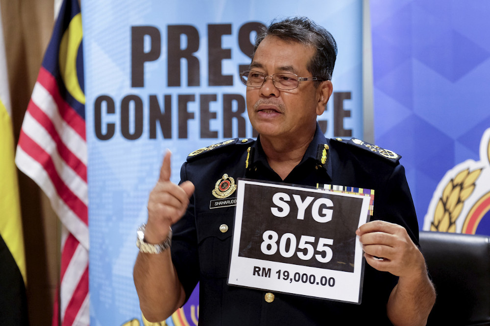Road Transport Department (RTD) director-general Datuk Seri Shaharuddin Khalid said 3,173 SYG registration numbers were successfully bidded during the five-day the bidding was opened from June 10. u00e2u20acu201d Bernama pic 
