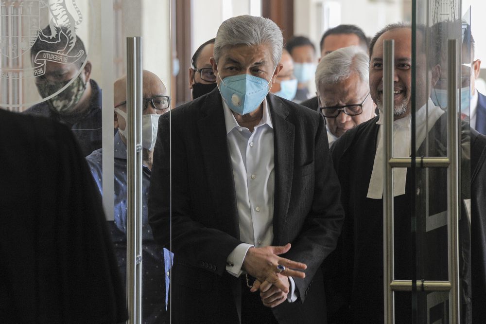 Datuk Seri Ahmad Zahid Hamidi arrives at the Kuala Lumpur High Court June 18, 2020. u00e2u20acu201d Picture by Shafwan Zaidon