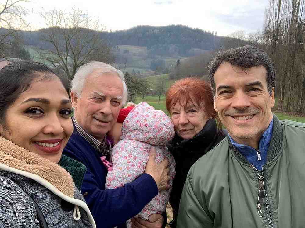 Nourul (left) and her husband Eric Depp (right) with his parents. u00e2u20acu201d Picture from Instagram/nouruldepp