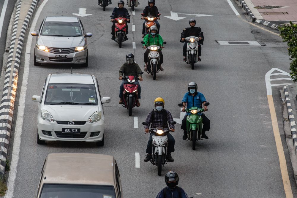 A general view of traffic at Jalan Tun Razak on the first day of the recovery movement control order June 10, 2020. u00e2u20acu201d Picture by Firdaus Latif