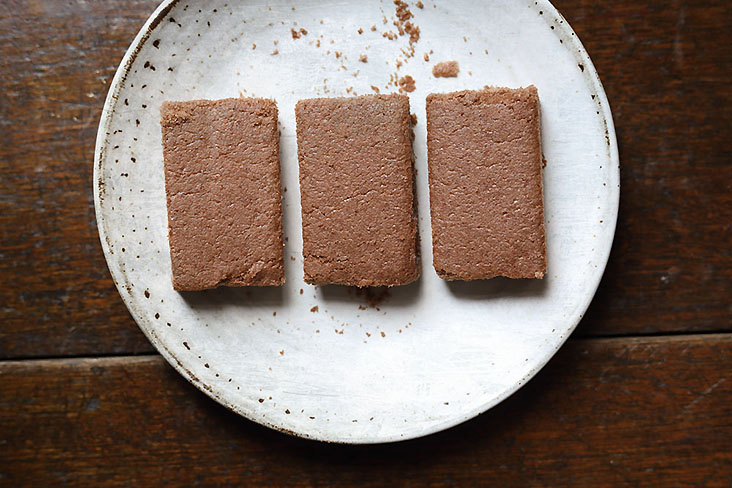 Stale, leftover cake can be transformed into tasty toasted bars.
