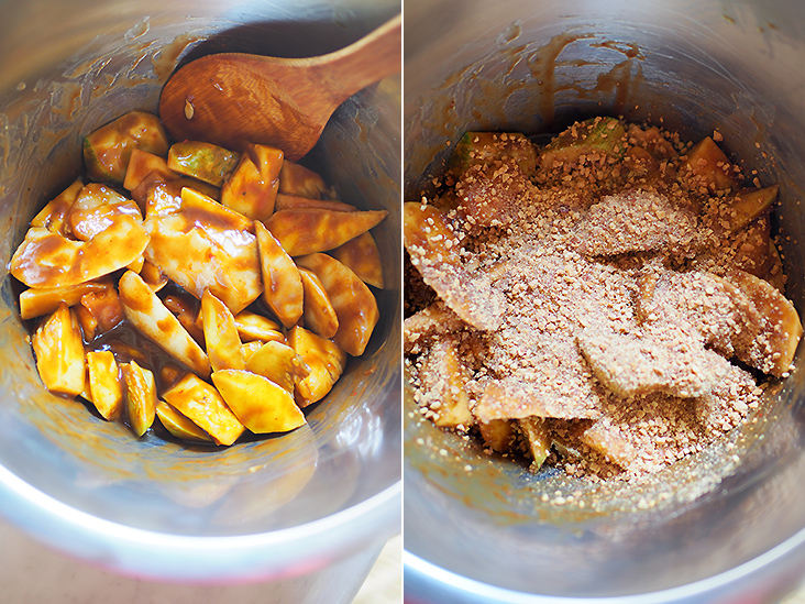 Mix everything together until the fruits and vegetables are coated with the sauce (left). Add the toasted ground peanuts to the 'rojak.' You can reserve some to sprinkle on top as well (right).