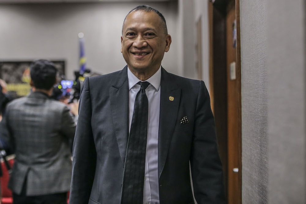 Padang Rengas MP Datuk Seri Nazri Aziz arrives for the parliamentary session at the second meeting for the Third Term of the Fourteenth Parliament 2020, July 16, 2020. u00e2u20acu201d Picture by Hari Anggara