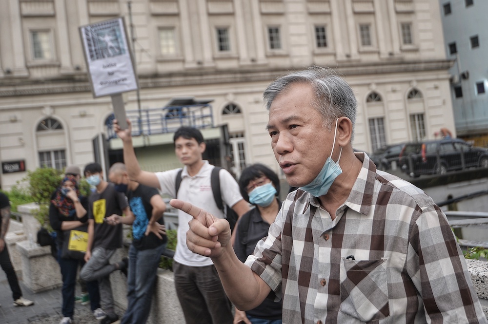 Malaysian Bar’s human rights committee chairman Datuk Roger Chan speak to Malay Mail at the Malaysia's Custodial Death Black Thursday gathering in Kuala Lumpur July 16, 2020. — Picture by Shafwan Zaidon