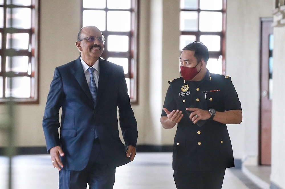 Former chief secretary to the government Tan Sri Ali Hamsa is pictured at the Kuala Lumpur Court Complex, July 27, 2020. u00e2u20acu201d Picture by Ahmad Zamzahuri