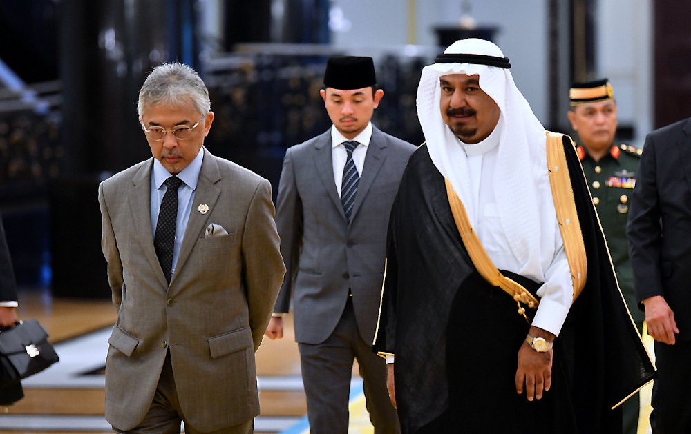 Yang di-Pertuan Agong Al-Sultan Abdullah Riu00e2u20acu2122ayatuddin Al-Mustafa Billah Shah today granted an audience to Saudi Ambassador to Malaysia Datuk Mahmoud Hussein Saeed Qattan (front, right) at the Istana Negara July 22, 2020. u00e2u20acu201d Bernama pic