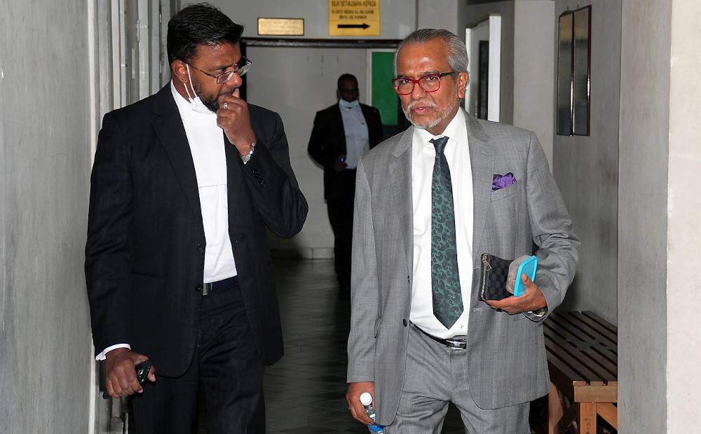 Defence counsel Tan Sri Muhammad Shafee Abdullah at the Shah Alam High Court June 26, 2020. u00e2u20acu201d Bernama pic 