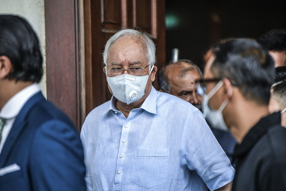 Datuk Seri Najib Razak is seen leaving the Kuala Lumpur Court Complex, July 29, 2020. u00e2u20acu2022 Picture by Hari Anggara