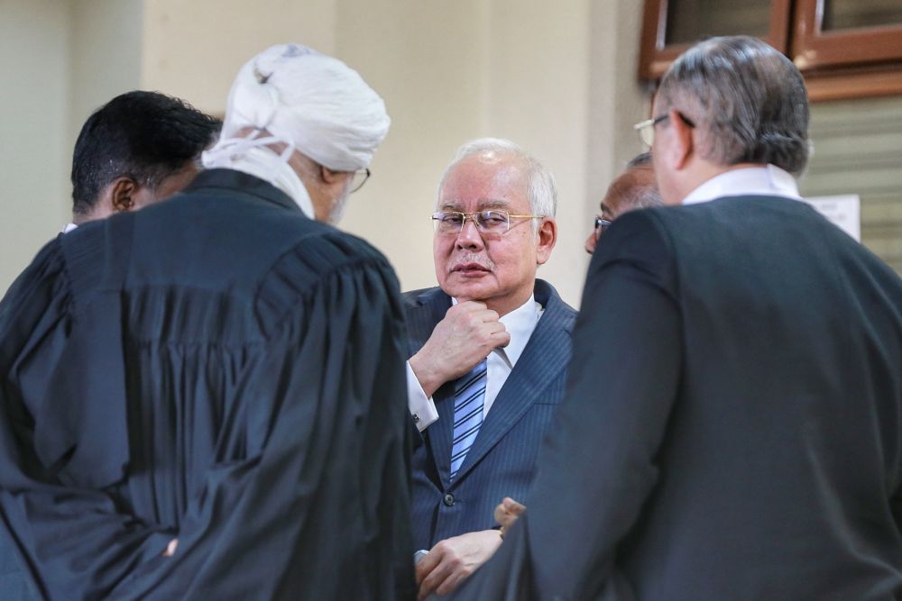 Datuk Seri Najib Razak is pictured at the Kuala Lumpur High Court July 15, 2020. u00e2u20acu201d Picture by Ahmad Zamzahuri