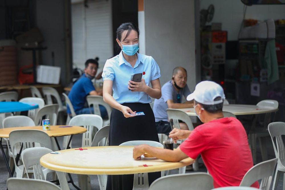 The Workers' Partyu00e2u20acu2122s Nicole Seah meeting residents in Bedok North during a walkabout with the partyu00e2u20acu2122s East Coast GRC team on July 1, 2020. u00e2u20acu201d TODAY pic