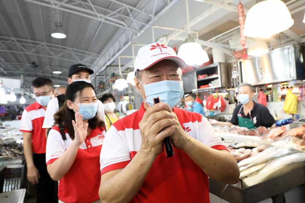 Progress Singapore Partyu00e2u20acu2122s Dr Tan Cheng Bock during a walkabout at Block 628 Ang Mo Kio Market, July 2, 2020. u00e2u20acu201d TODAY pic