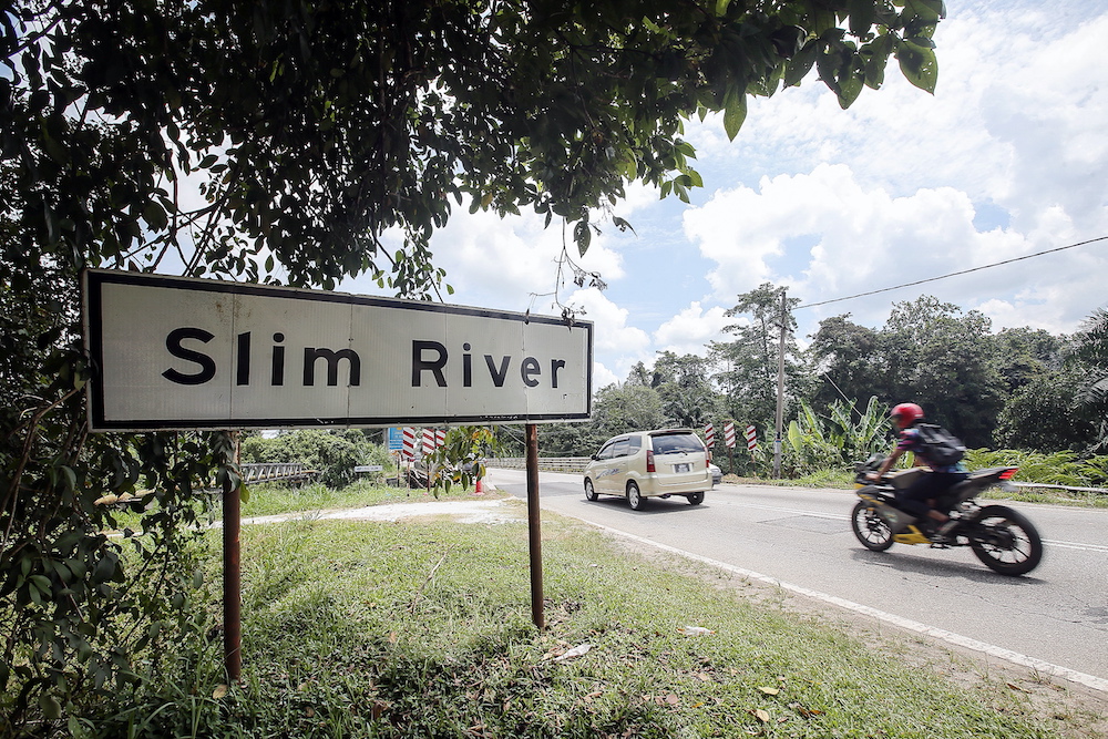 The voters in the Slim state constituency want the candidate who wins the by-election to help small-scale business operators and provide more job opportunities. u00e2u20acu201d Picture by Farhan Najib