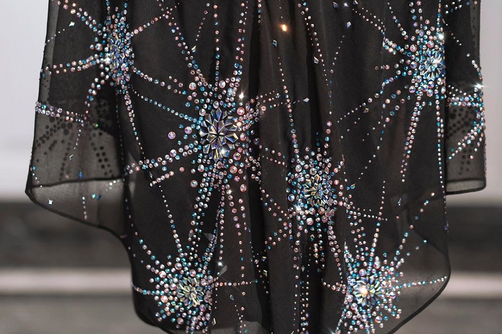 The pricey headscarf, which is a gift from Austrian fine jewellery brand Swarovksi, will be displayed at Bawal Exclusiveu00e2u20acu2122s newest boutique.  u00e2u20acu201d  Picture via Instagram/Bawal Exclusive