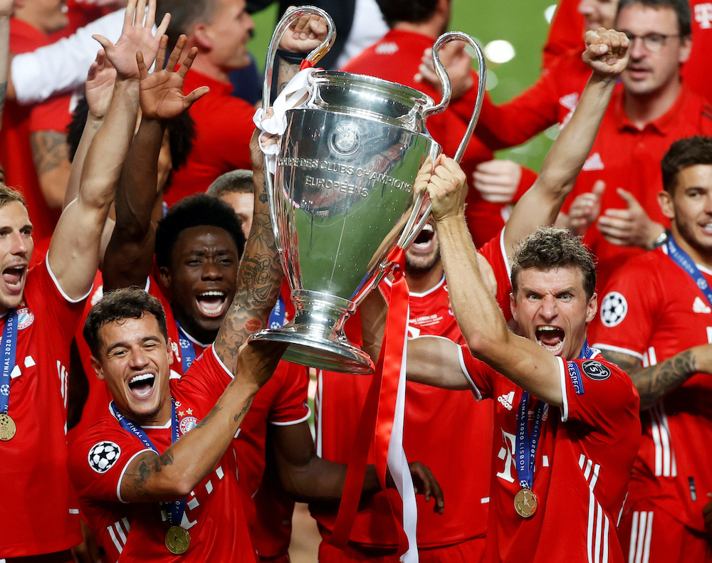 Bayern Munichu00e2u20acu2122s Thomas Mueller and teammates celebrate with the trophy after winning the Champions League, August 23, 2020. u00e2u20acu201d Reuters pic