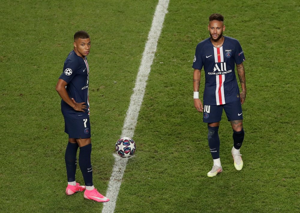 Paris St Germain's Neymar and Kylian Mbappe look dejected after Bayern Munich's Kingsley Coman scored their first goal, Lisbon August 23, 2020. u00e2u20acu201d Manu Fernandez/Pool via Reuters