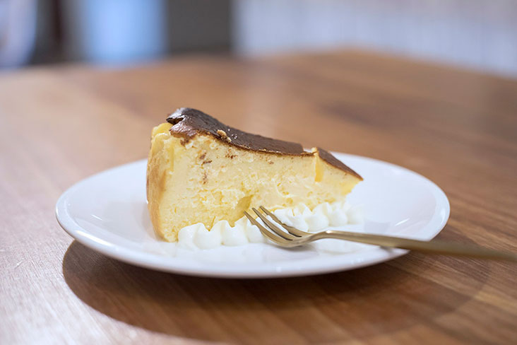 Burnt cheesecakes at Vanilla Bean come in four flavours: vanilla, avocado, durian and cempedak