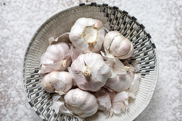 Full of antioxidants, garlic may help boost our immunity.