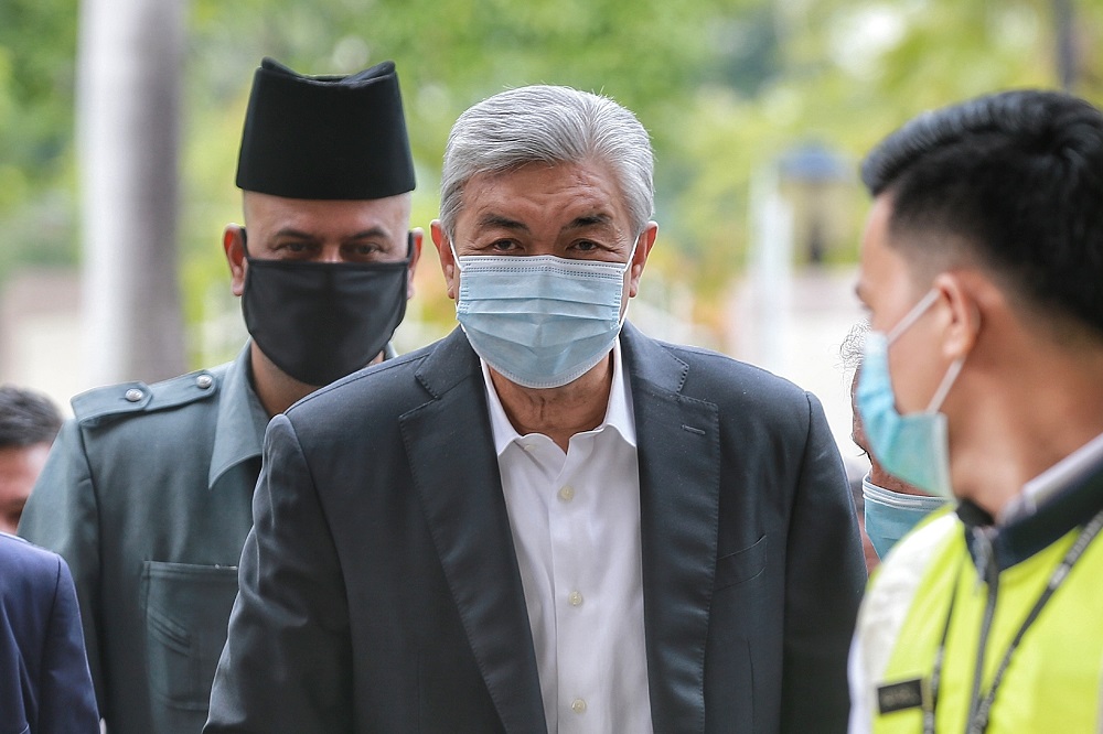 Datuk Seri Ahmad Zahid Hamidi arrives at the Kuala Lumpur High Court Complex August 12, 2020. u00e2u20acu201d Picture by Ahmad Zamzahuri