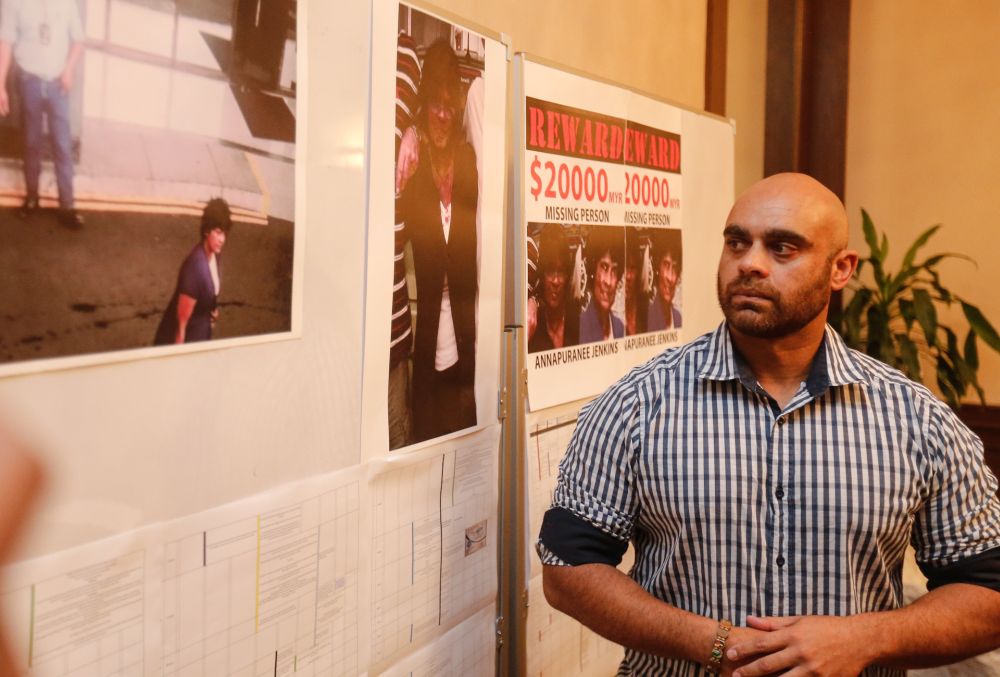 Greg Jenkins, son of missing Australian woman Annapuranee Jenkins, addresses reporters during a press conference in George Town August 14, 2020. u00e2u20acu201d Picture by Sayuti Zainudin